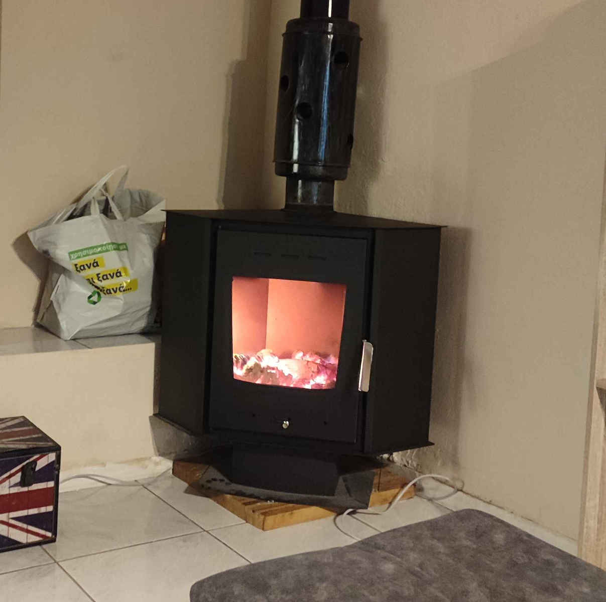 Thermiki ATS 100 Corner Χαλύβδινη Ξυλόσομπα 12.42kW Γκρι