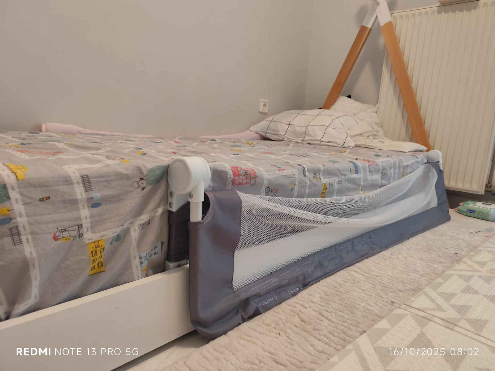 Dreambaby Nicole Foldable Bed Rail Guard Simple Placement made of Fabric in Gray Color 150x50cm 1pcs