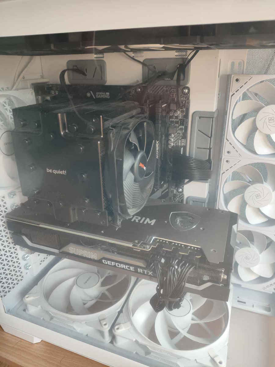 Antec C8 ARGB Gaming Full Tower Κουτί Υπολογιστή με Πλαϊνό Παράθυρο Λευκό