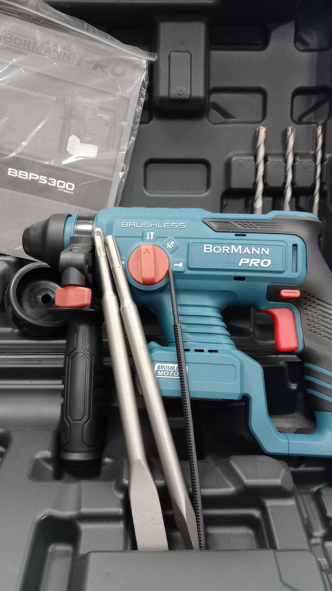 Bormann Pro BBP5300 Ударен Къртач Соло с Прикачване SDS Max