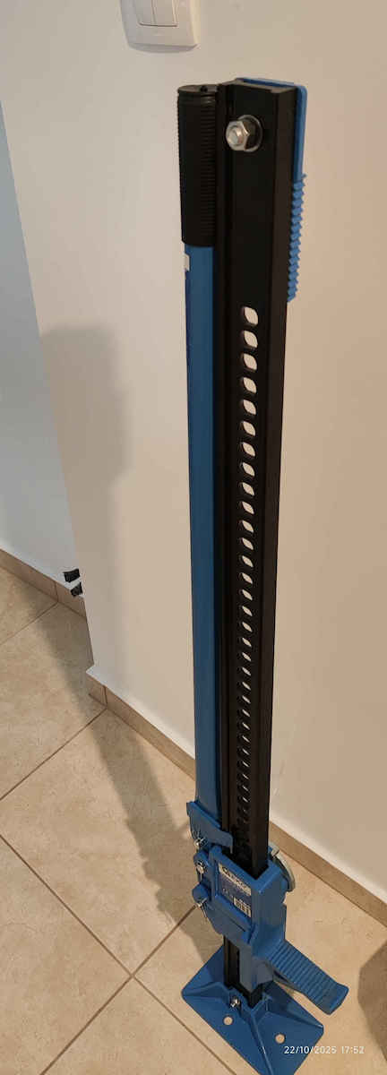 Geko Carriage Jack for Weight Capacity up to 3 Tons
