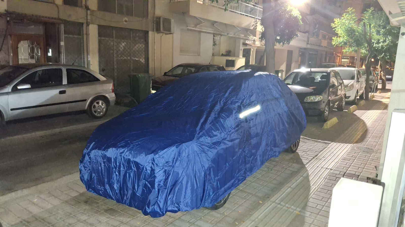 Carsun Car Covers 480x175x120cm Waterproof Large with Straps