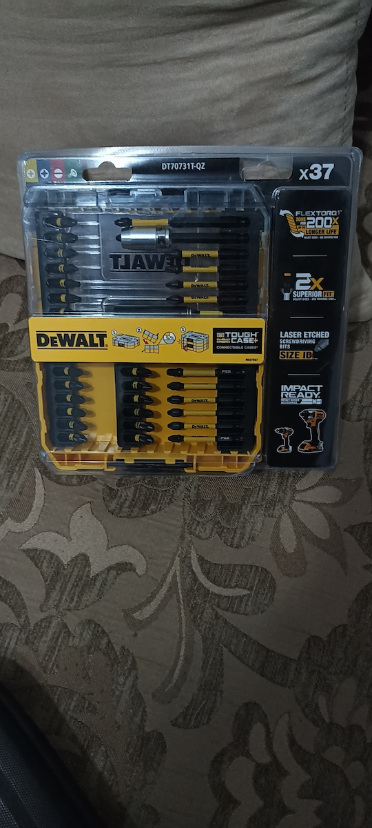 DEWALT Σετ 37 Μύτες Κατσαβιδιού Σταυρός / Torx / Allen / Torq / Αστέρι FlexTORQ