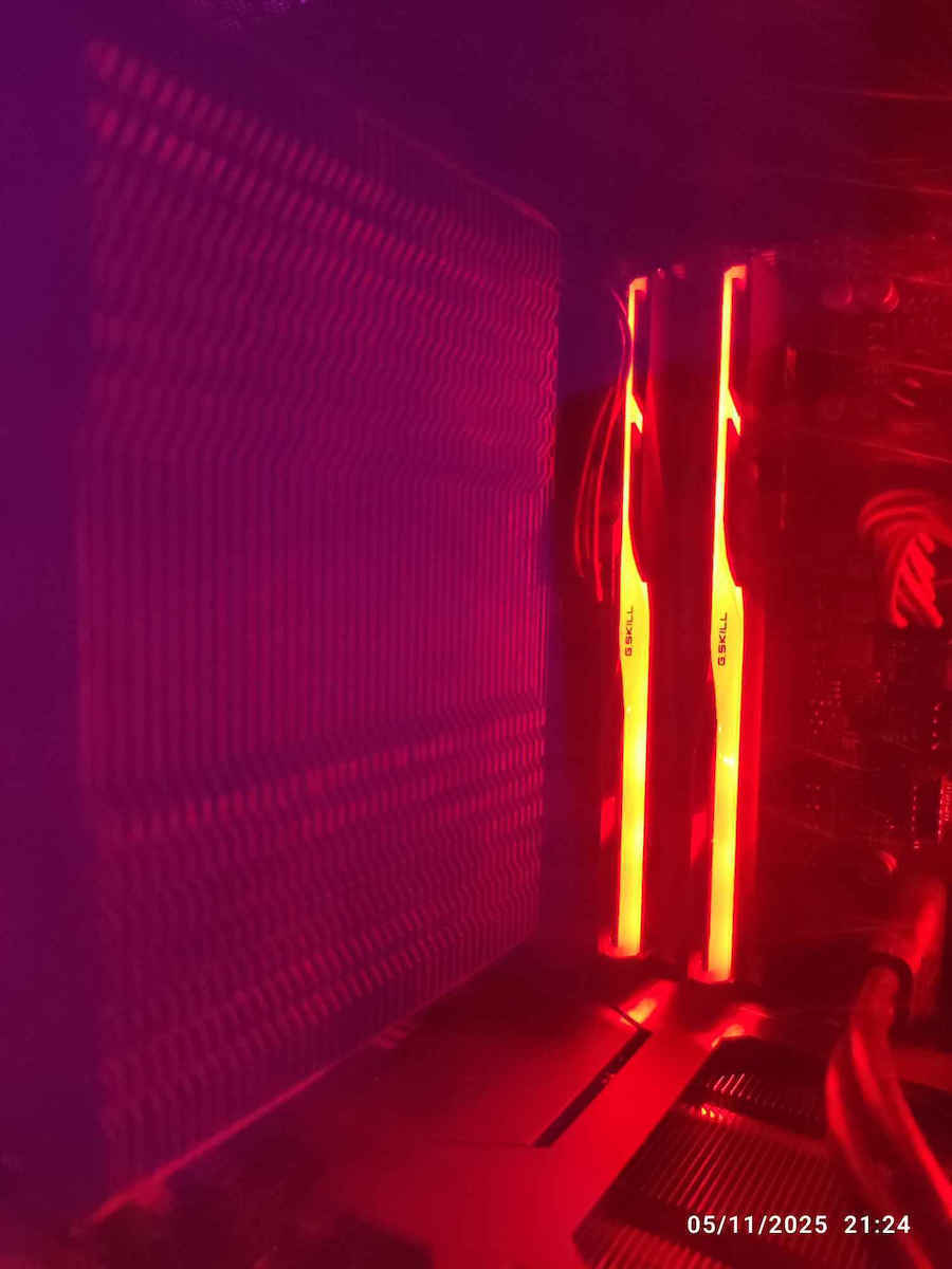 G.Skill Trident Z5 RGB DDR5 32GB RAM με 2x16GB Modules και Ταχύτητα 5600 για Desktop