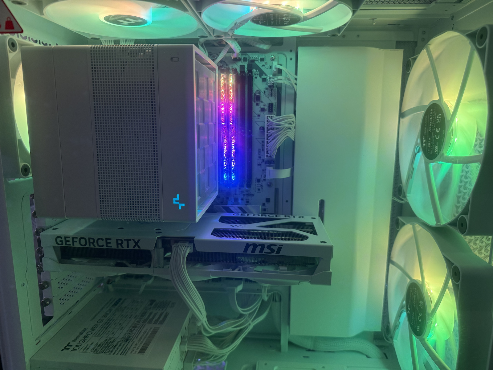 G.Skill Trident Z5 Royal Neo EXPO DDR5 32GB RAM με 2x16GB Modules και Ταχύτητα 6000 για Desktop