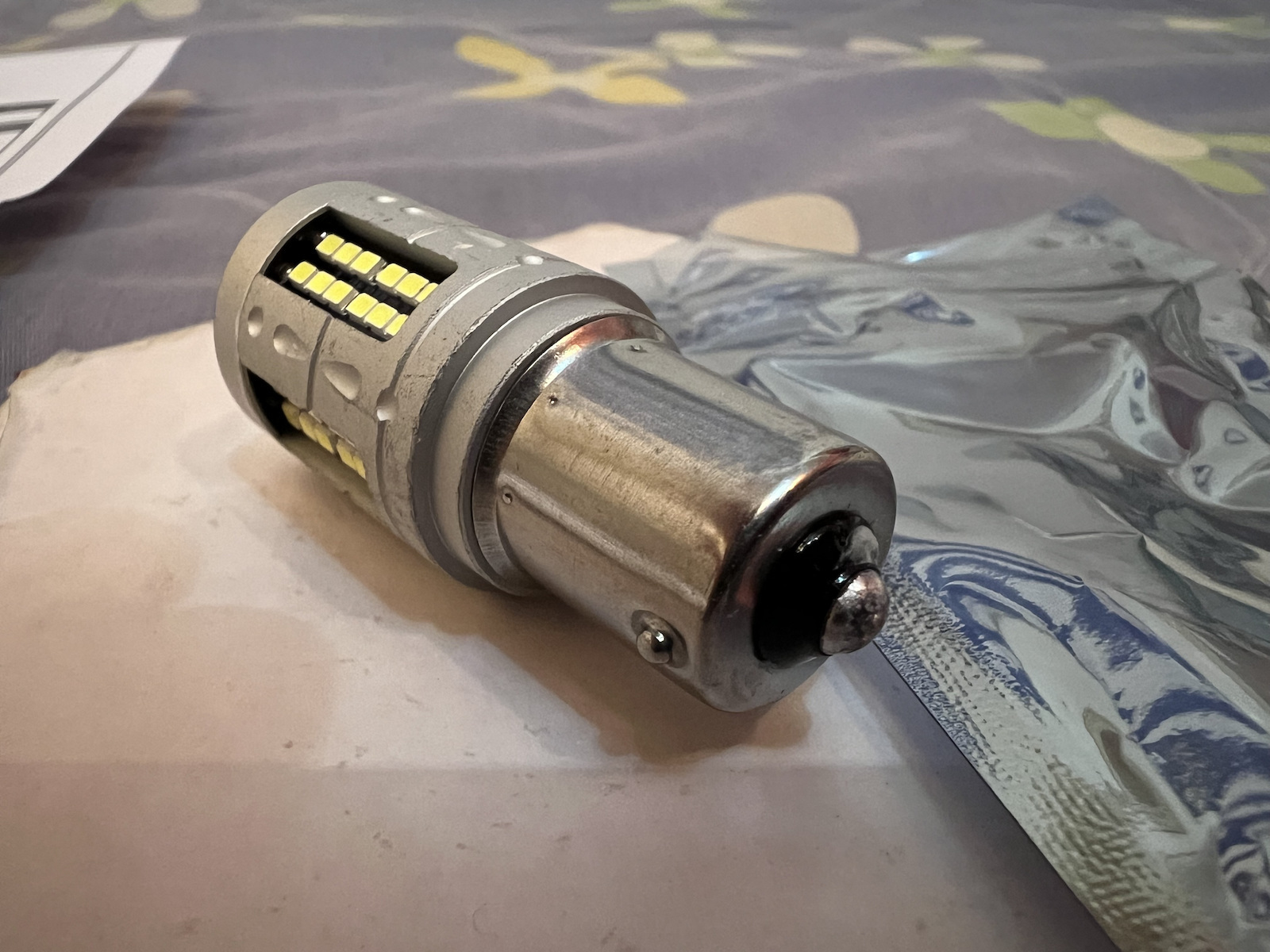GloboStar Λάμπα Φορτηγού BA15S / P21W Canbus LED 6000K Ψυχρό Λευκό 7W 1τμχ