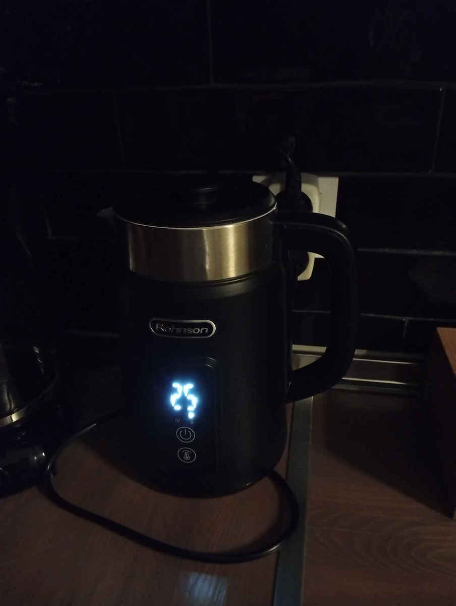 Rohnson Βραστήρας 1.5lt 2200W Μαύρος