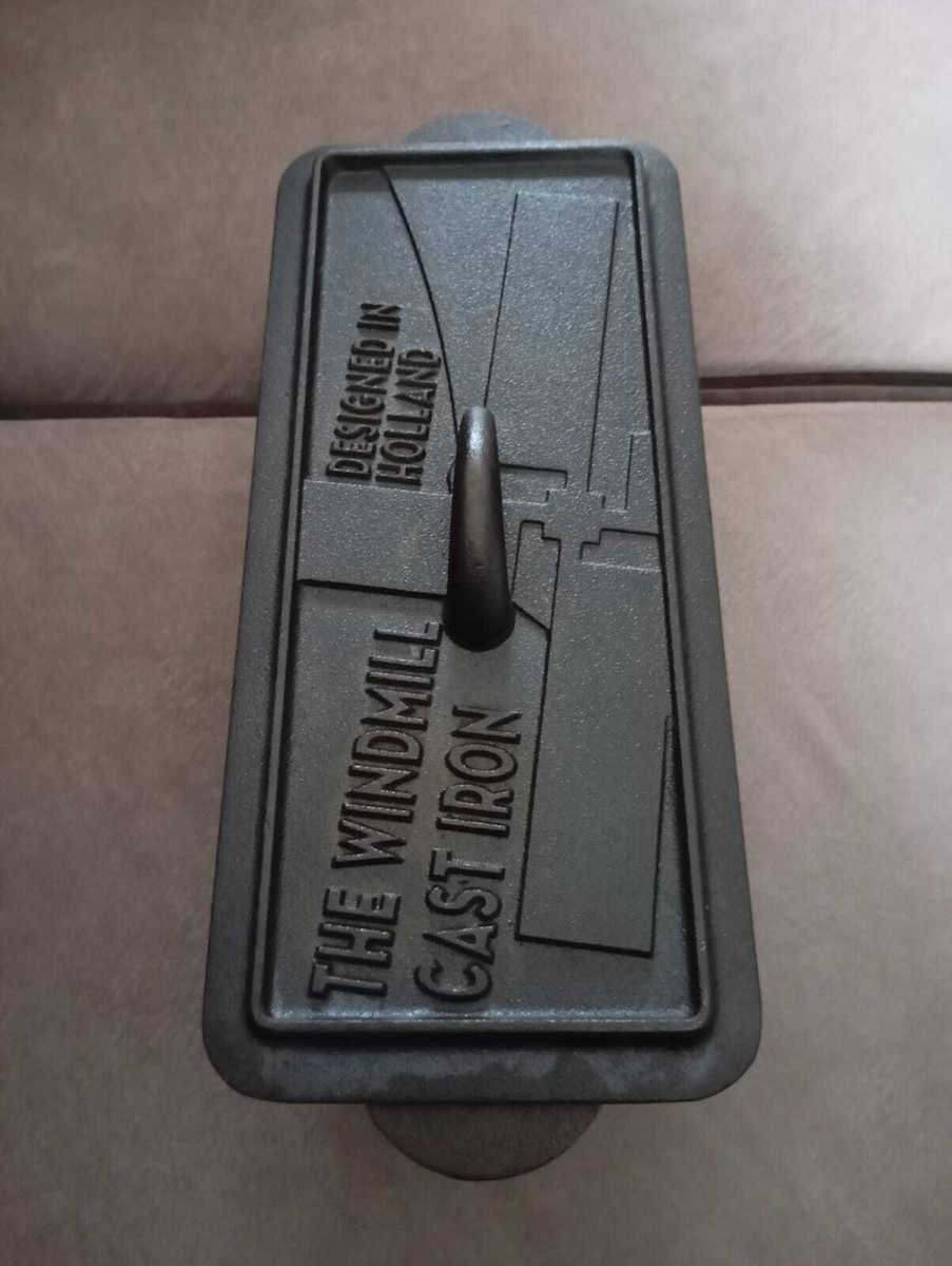 The Windmill Dutch Oven Rectangular Cast Iron 2.5lt 1pcs