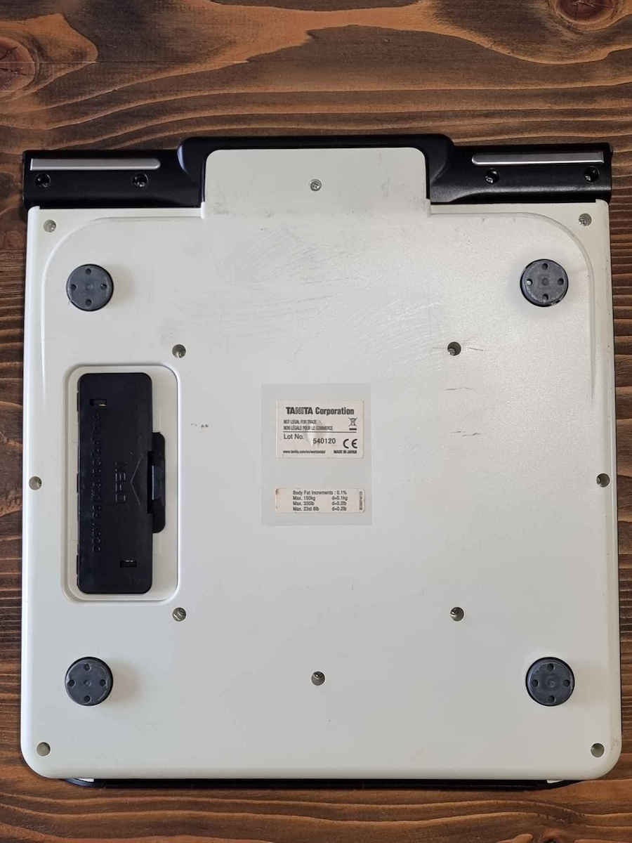 Tanita BC-613S Ψηφιακή Ζυγαριά με Λιπομετρητή σε Μαύρο χρώμα