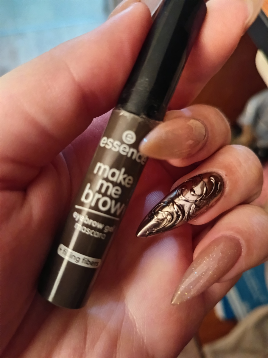 Essence Make Me Brow Mascara for Eyebrows 02 Browny Brows