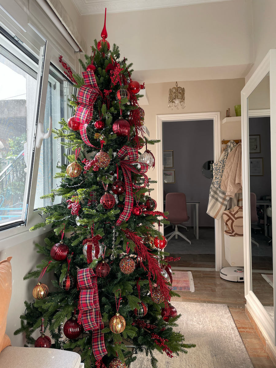 Christmas Tree Fir Slim 210cm with 2450 Branches