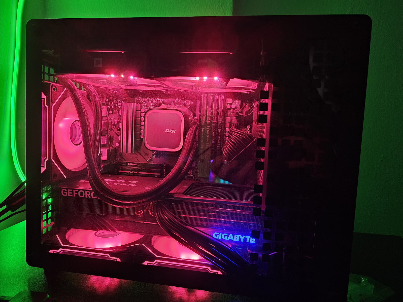 Jonsplus Z20 Gaming Mini Tower Κουτί Υπολογιστή με Πλαϊνό Παράθυρο Μαύρο
