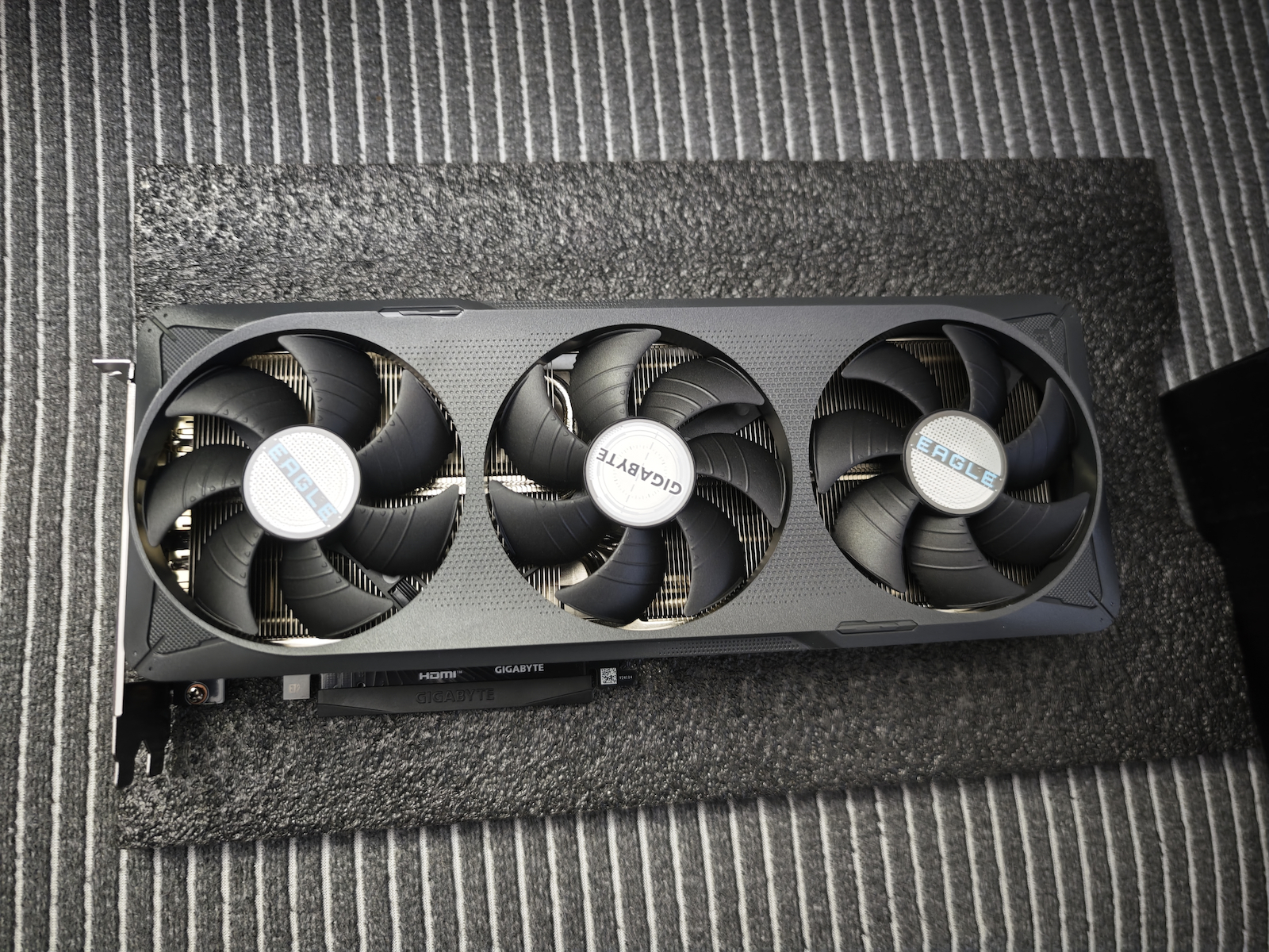 Gigabyte GeForce RTX 5070 12GB GDDR7 EAGLE OC SFF 12G Κάρτα Γραφικών