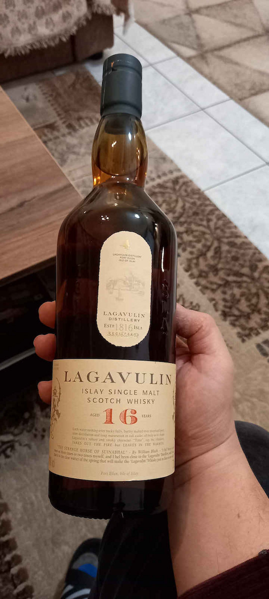 Single Malt Whisky Scoțian de 16 Ani 43% 700ml