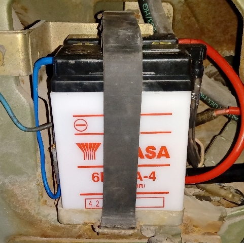 Yuasa Motorradbatterie 6N4-2A-4 mit Kapazität 4.2Ah
