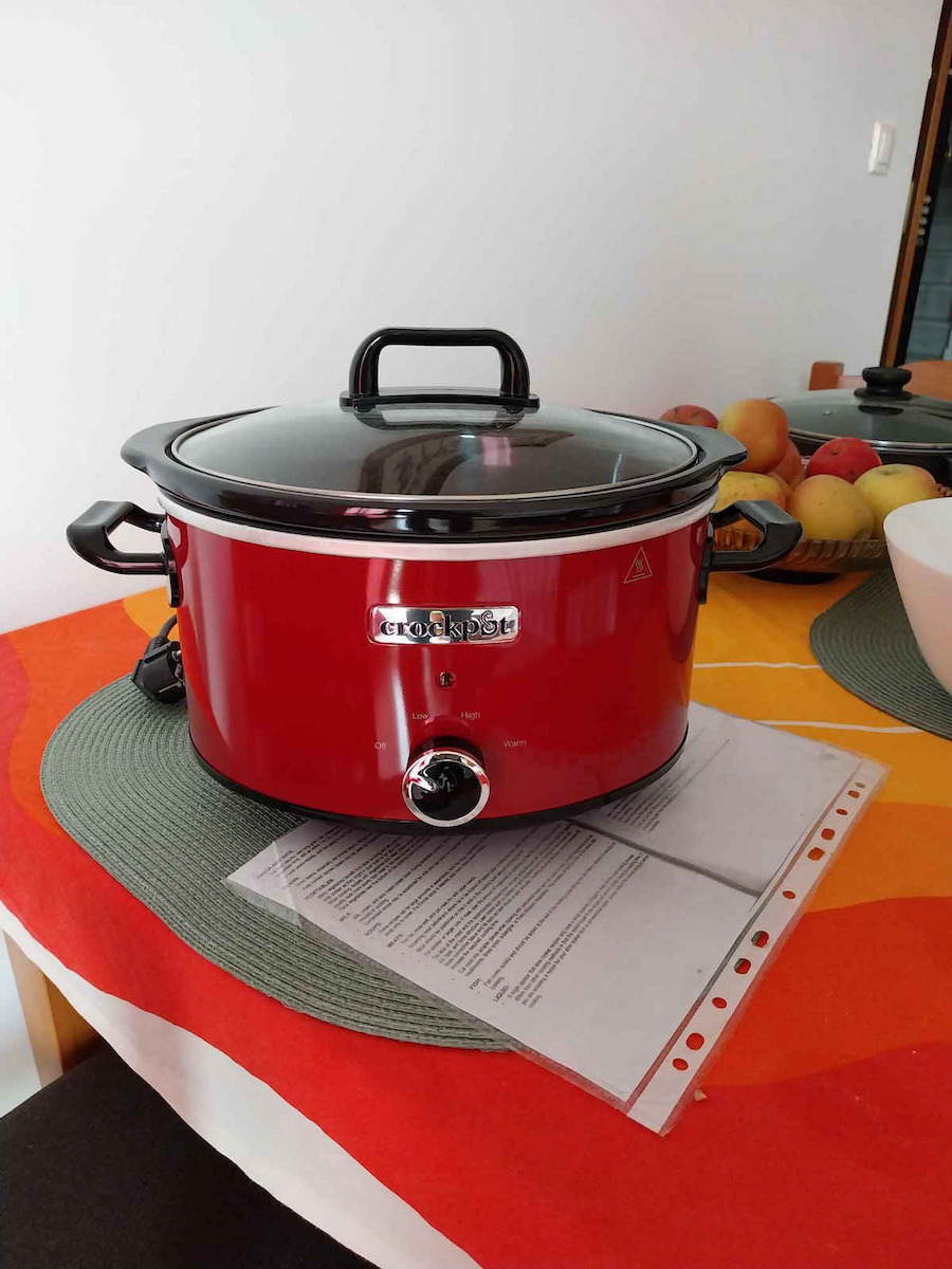 Crock-Pot Aragaz multifuncțional 210W cu Capacitate 3.5lt Roșu