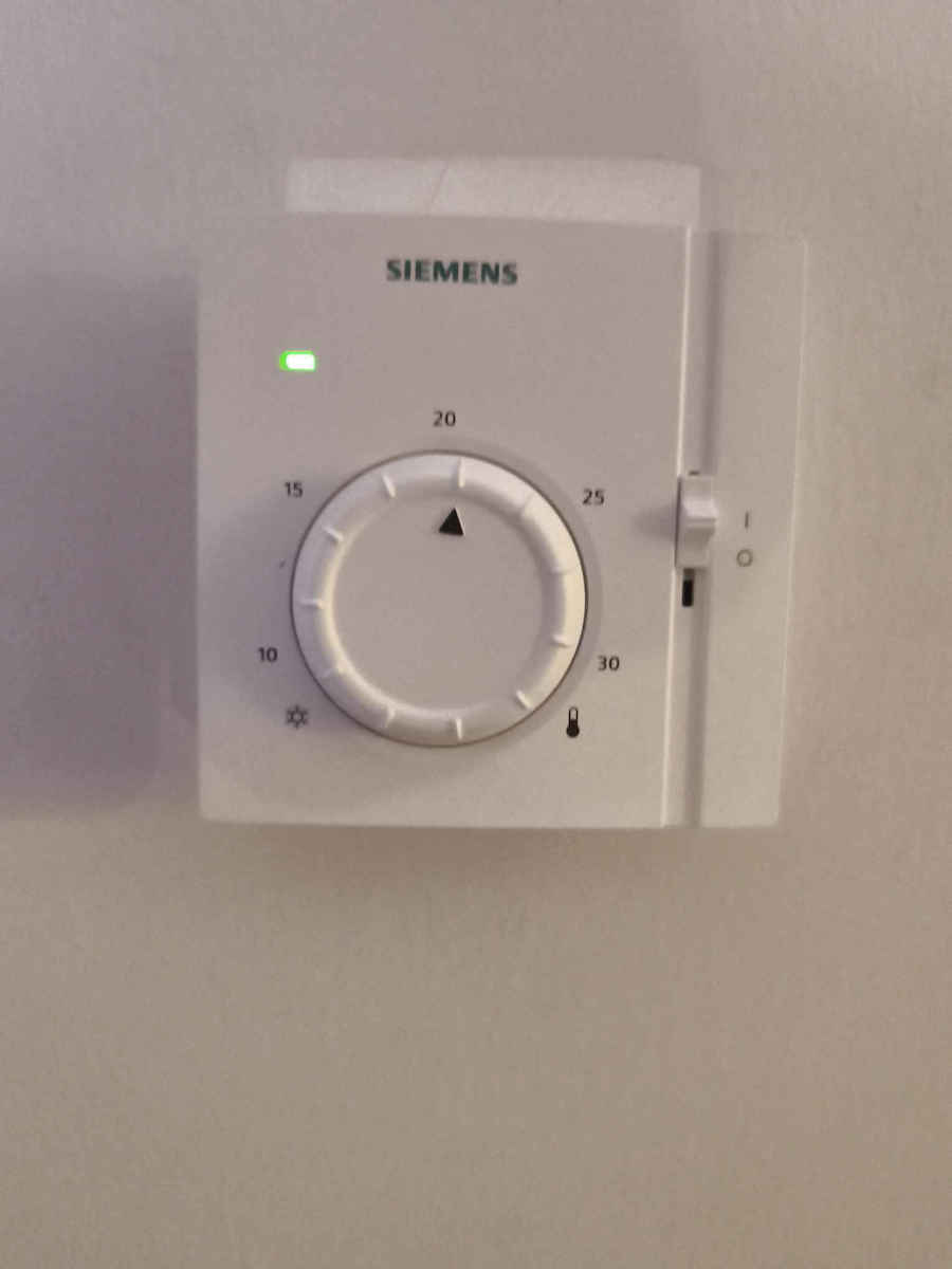 Siemens Αναλογικός Θερμοστάτης Χώρου