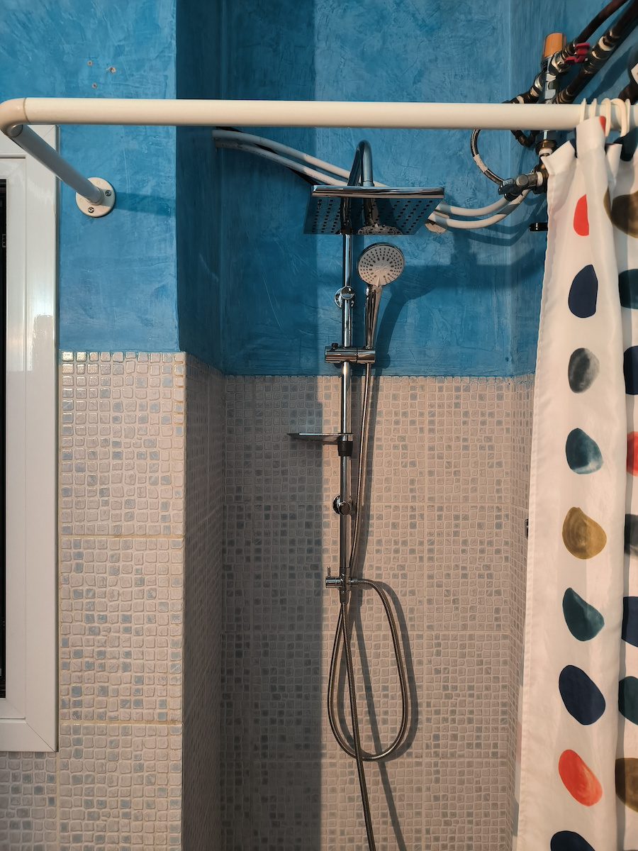 Tema Ρυθμιζόμενη Στήλη Ντουζ χωρίς Μπαταρία 85cm Ασημί
