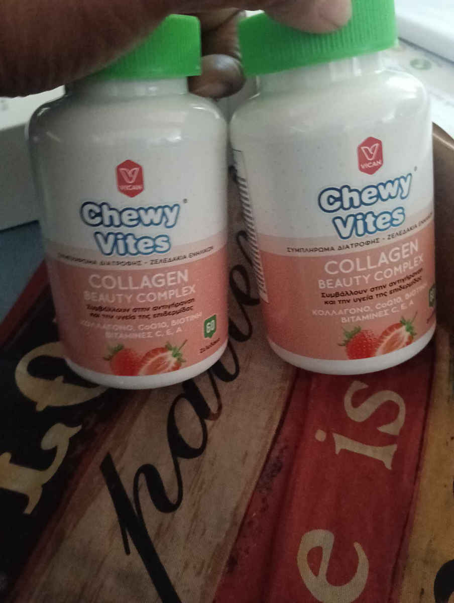 Chewy Vites Collagen Beauty Complex with Vitamin C 60 Gummies Strawberry