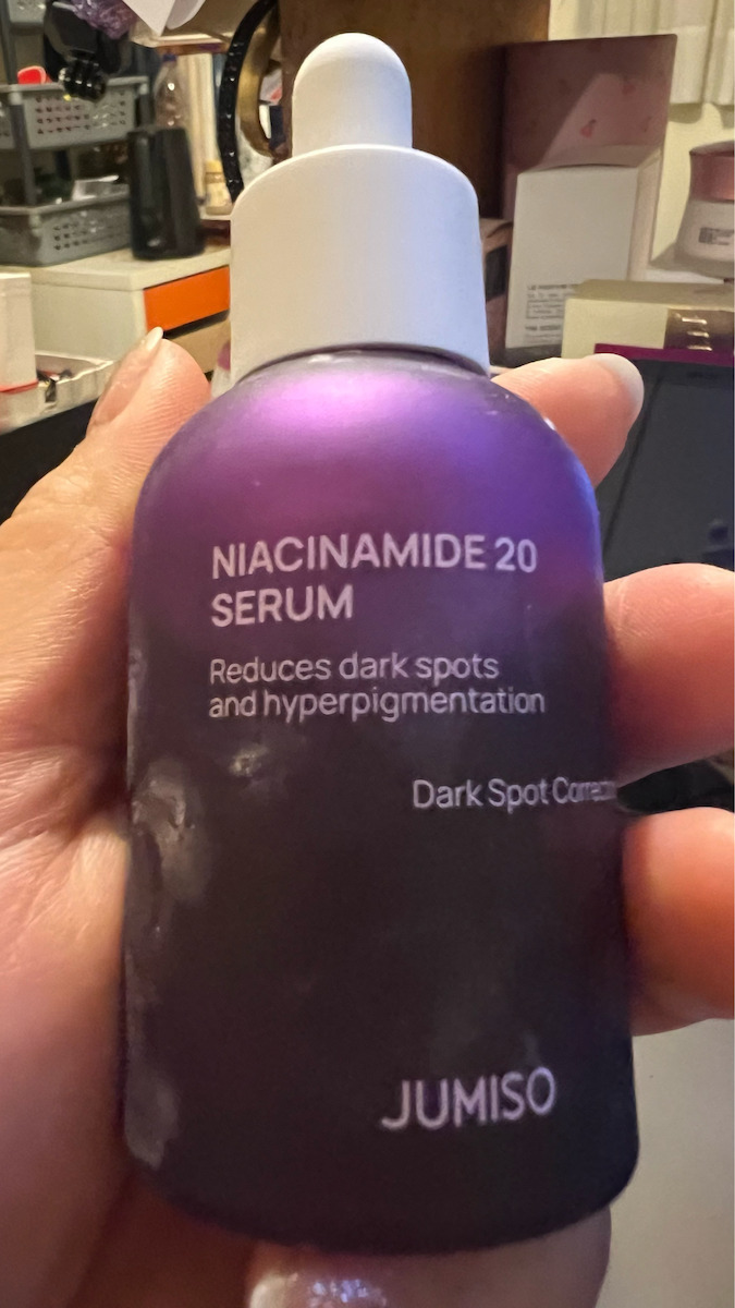 Jumiso Niacinamide 20 Serum Față cu Niacinamidă pentru Strălucire 40ml
