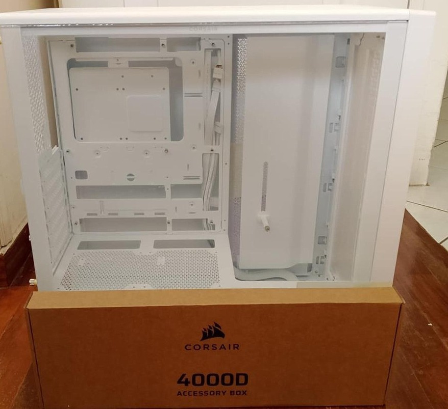 Corsair Frame 4000D Gaming Midi Tower Κουτί Υπολογιστή με Πλαϊνό Παράθυρο Μαύρο