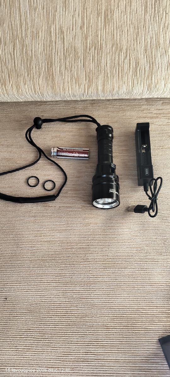 Bailong Diving Safety Light Rechargeable LED with Brightness 250lm for Maximum Depth 200m