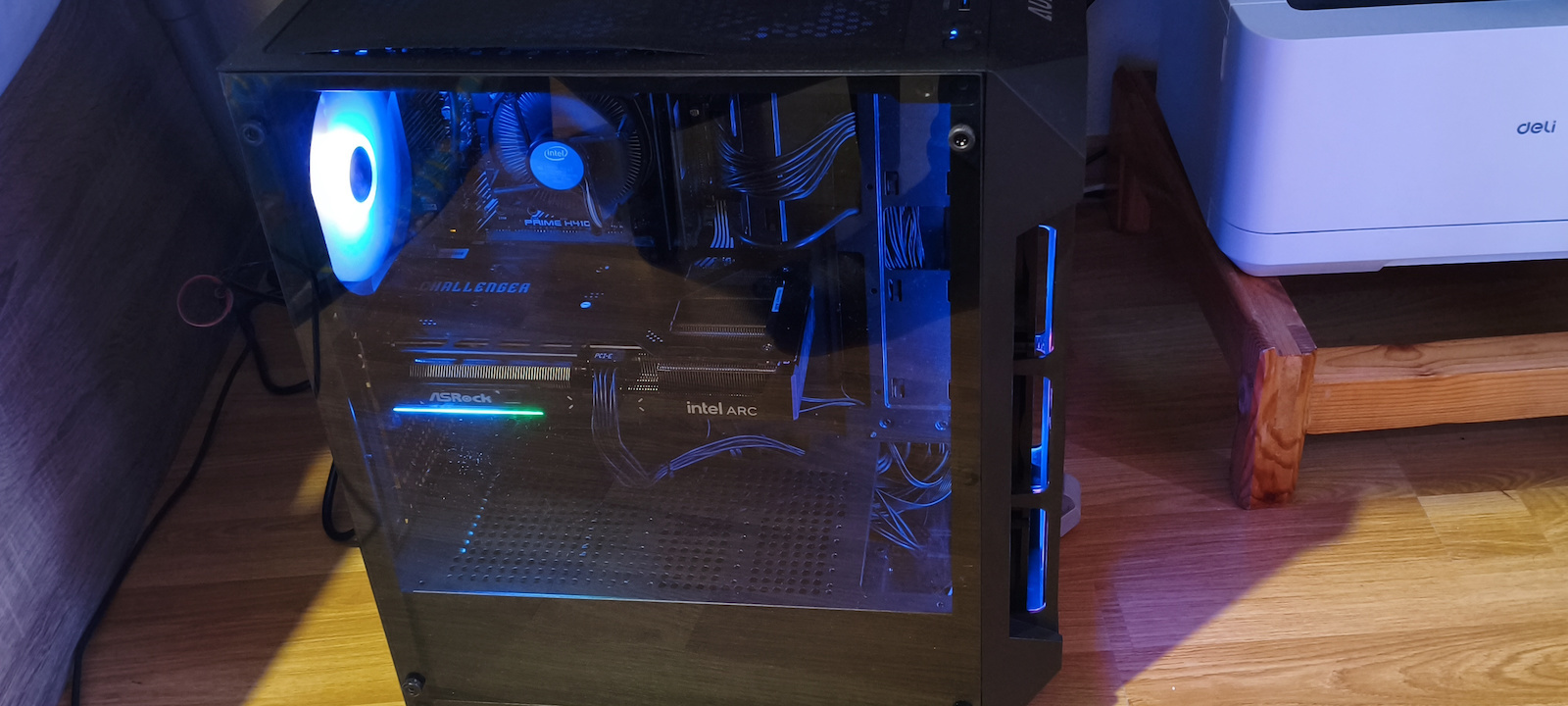 Gamdias AURA GC1 Gaming Midi Tower Κουτί Υπολογιστή με Πλαϊνό Παράθυρο και RGB Φωτισμό Μαύρο