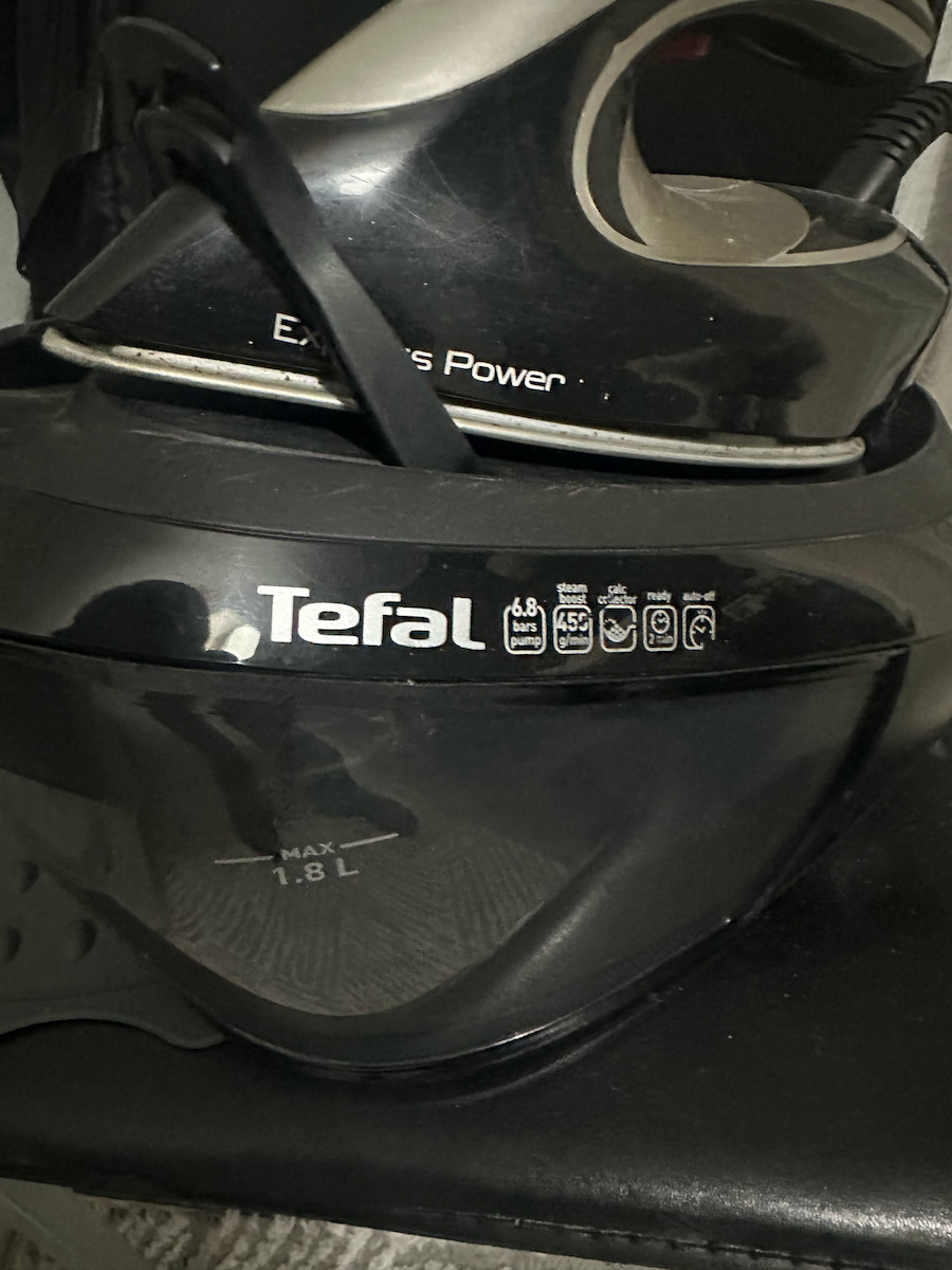 Tefal Express Power Dampfbügelstation 6.6bar mit Behälter 1.8lt