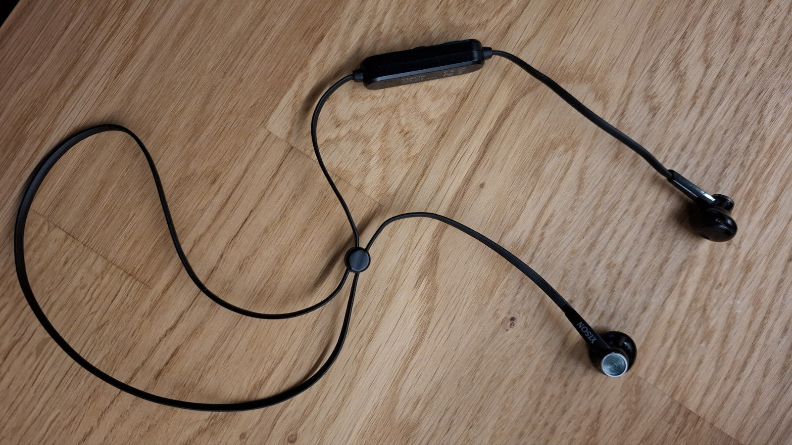 E13 In ear Bluetooth хендсфри Слушалки Черен