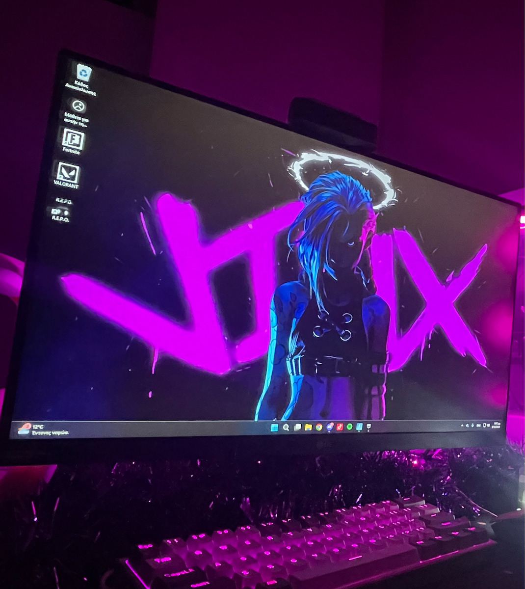 LG UltraGear 27GS60F IPS HDR Gaming Monitor 27" FHD 1920x1080 180Hz with Response Time 1ms GTG
