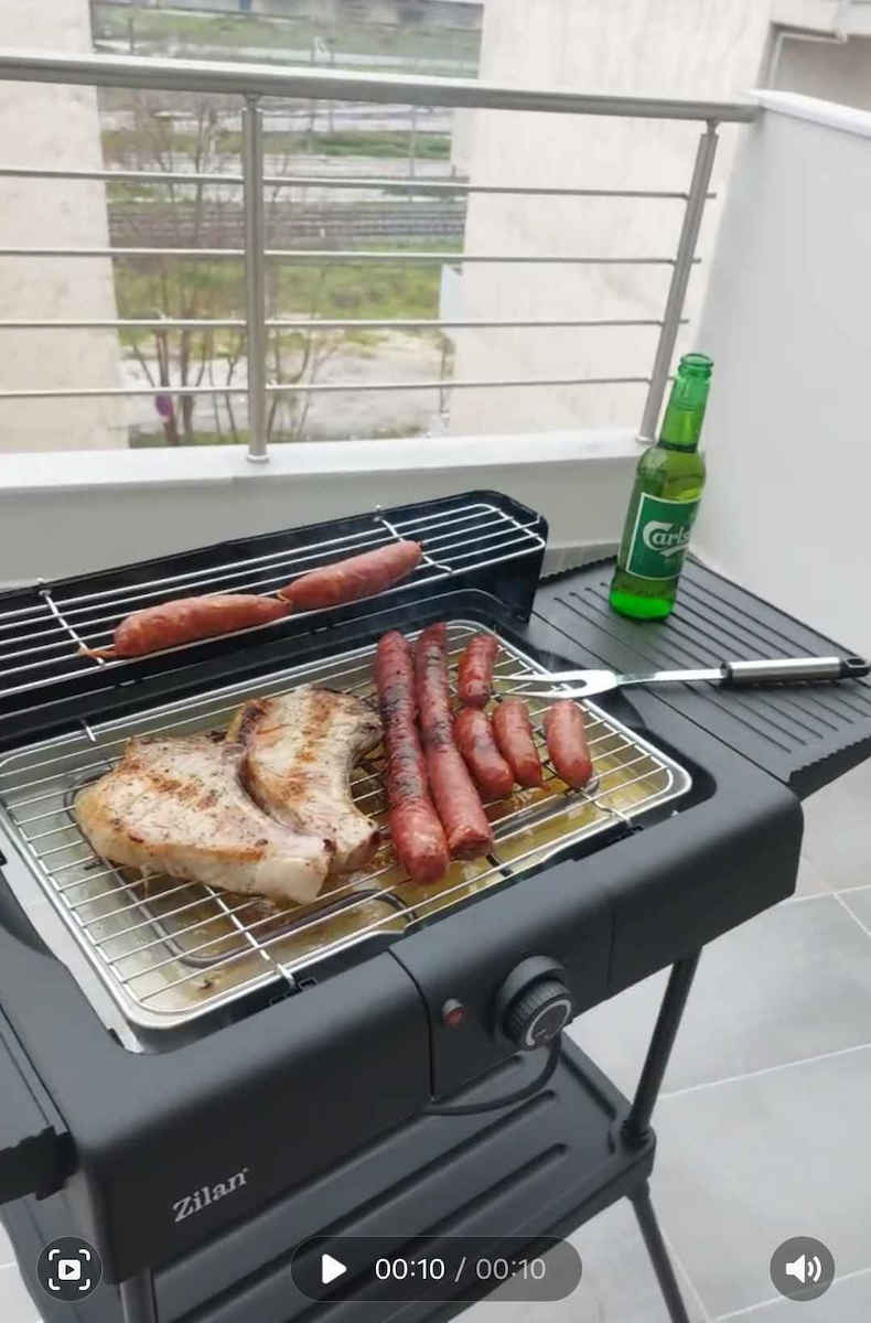 Zilan With Legs Electric Grill Grill 2400W with Adjustable Thermostat 42cmx26cmcm