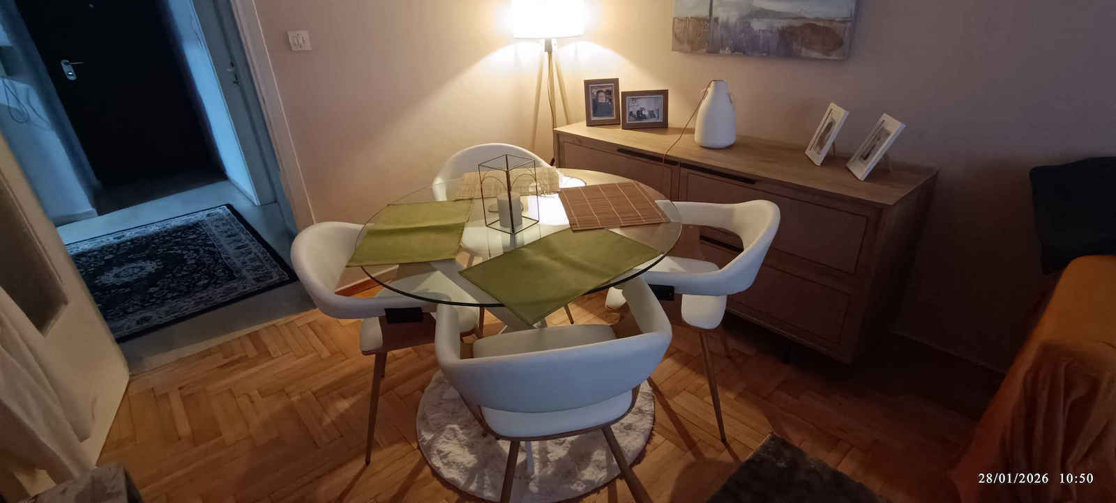 Devra Столички Трапезария White/Natural 1бр 55.5x53.5x77бр