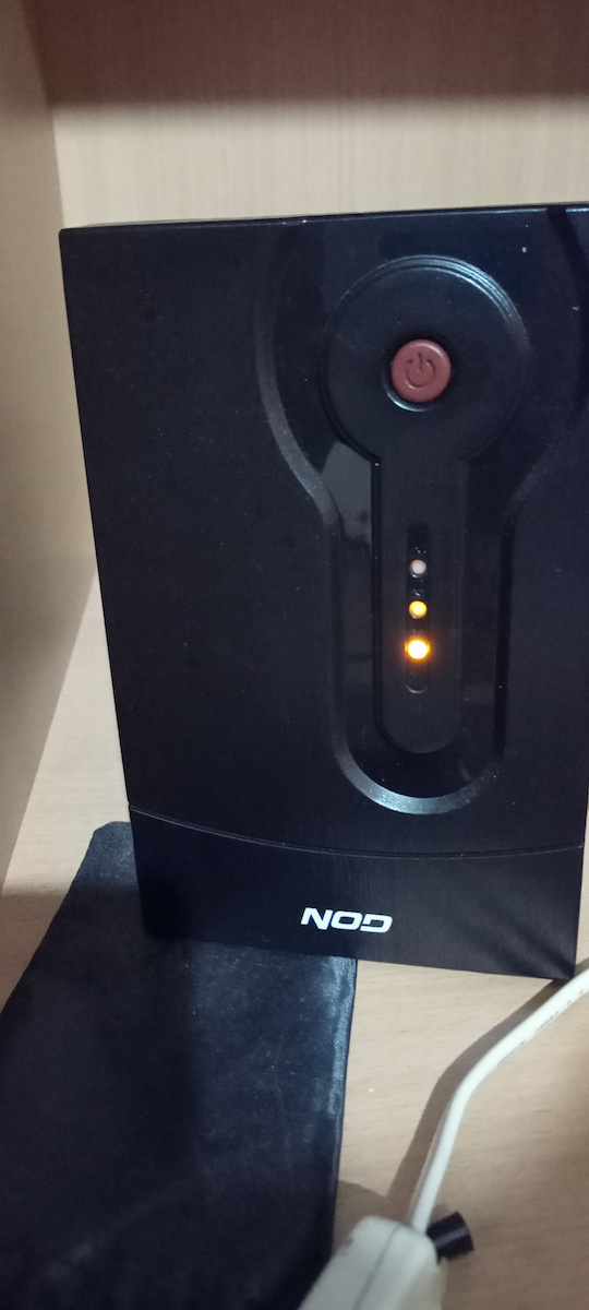 NOD U-2000 UPS Line-Interactive 2000VA 1200W με 4 Schuko Πρίζες