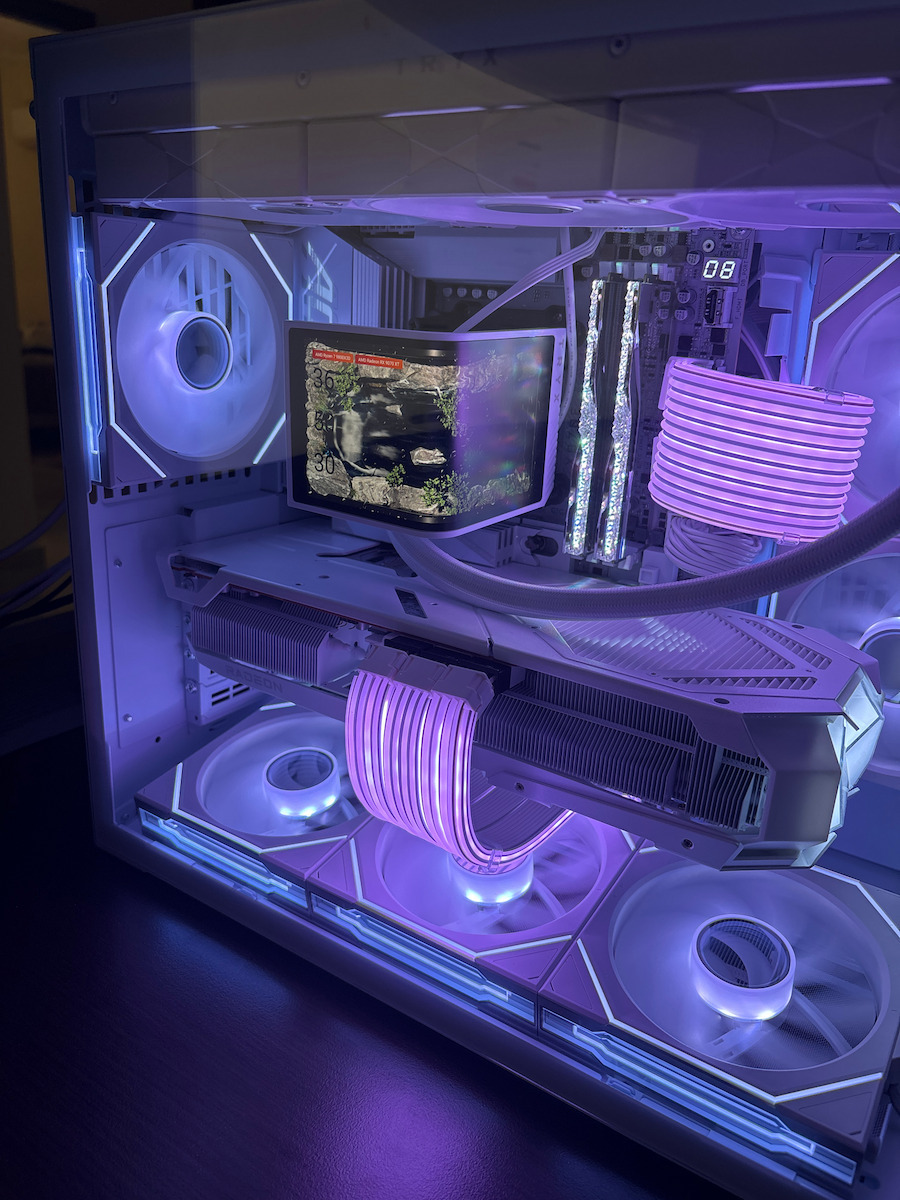 Tryx Panorama SE ARGB 360 Охлаждане AIO CPU с 3 Вентилатора 120 мм Бял