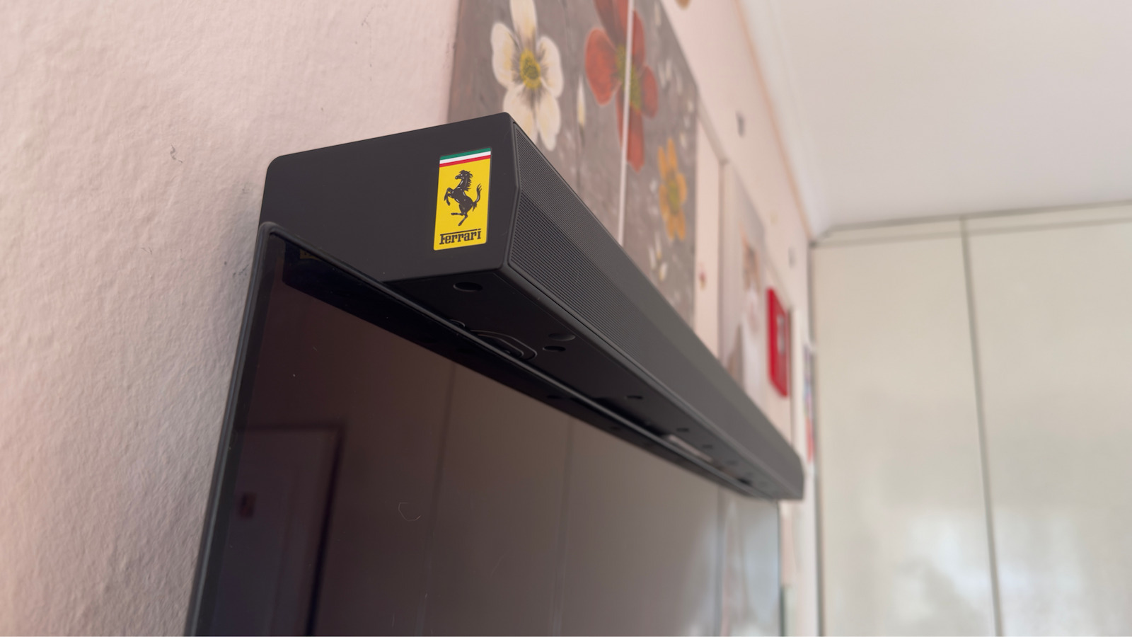 LG Soundbar 3.1 Bluetooth και HDMI 400W με Ασύρματο Subwoofer και Τηλεχειριστήριο Μαύρο S70TY