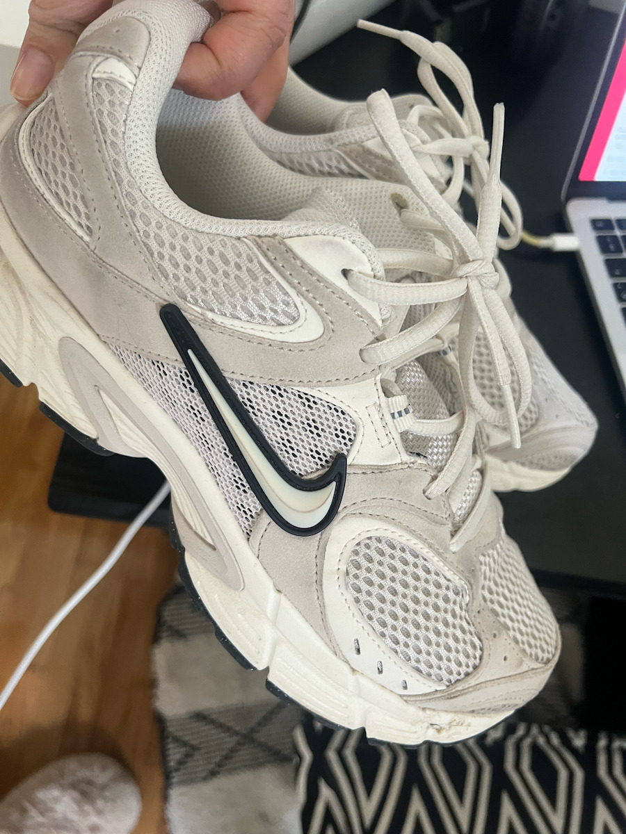 Adidași Pentru Femei 600