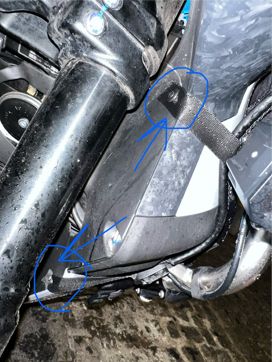 Tucano Urbano Termoscud Waterproof Motorcycle Leg Cover for Honda X-ADV 750 2017-2020
