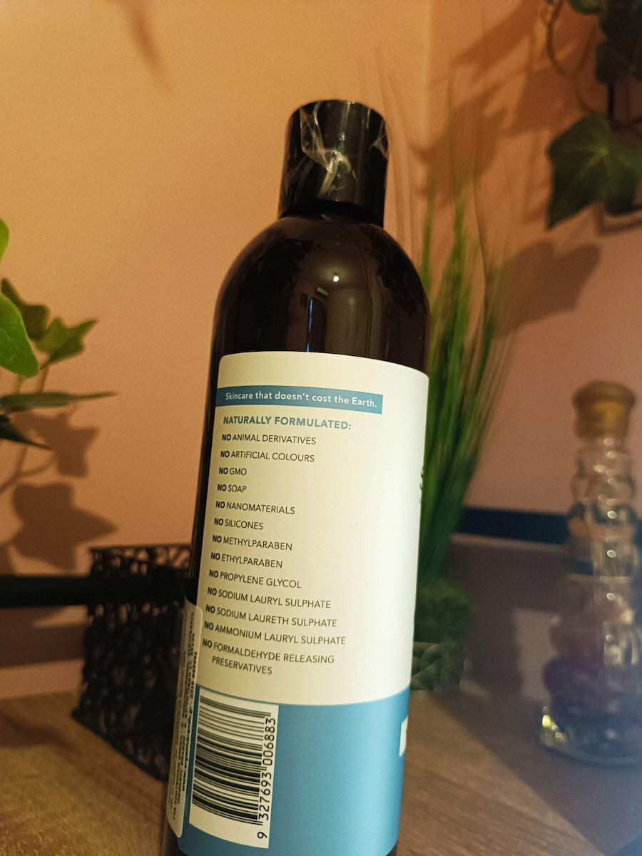 Sukin Naturals Natural Hydrating Σαμπουάν Αναδόμησης/Θρέψης & Ενυδάτωσης για Όλους τους Τύπους Μαλλιών 500ml