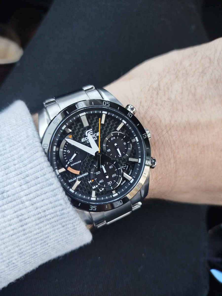 Casio Edifice Premium Men's Watch 45mm Chronograph Solar with Silver Metal Bracelet