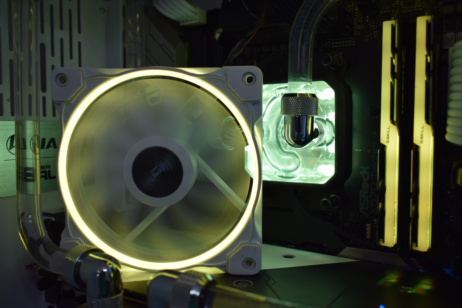 Alpenfoehn Wing Boost 3 High Speed Case Fans 120mm (2200rpm / 132.4cfm) with ARGB Lighting and Connection 4-Pin PWM 3pcs White