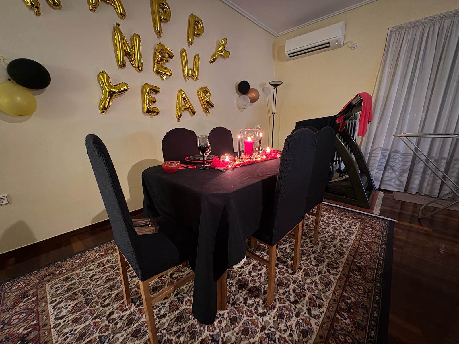 Lino Home Față de masă Renas 194 Negru 140x230cm