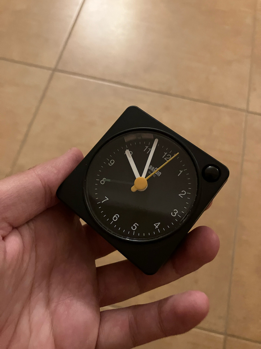 Braun Επιτραπέζιο Ρολόι με Ξυπνητήρι BC02XB