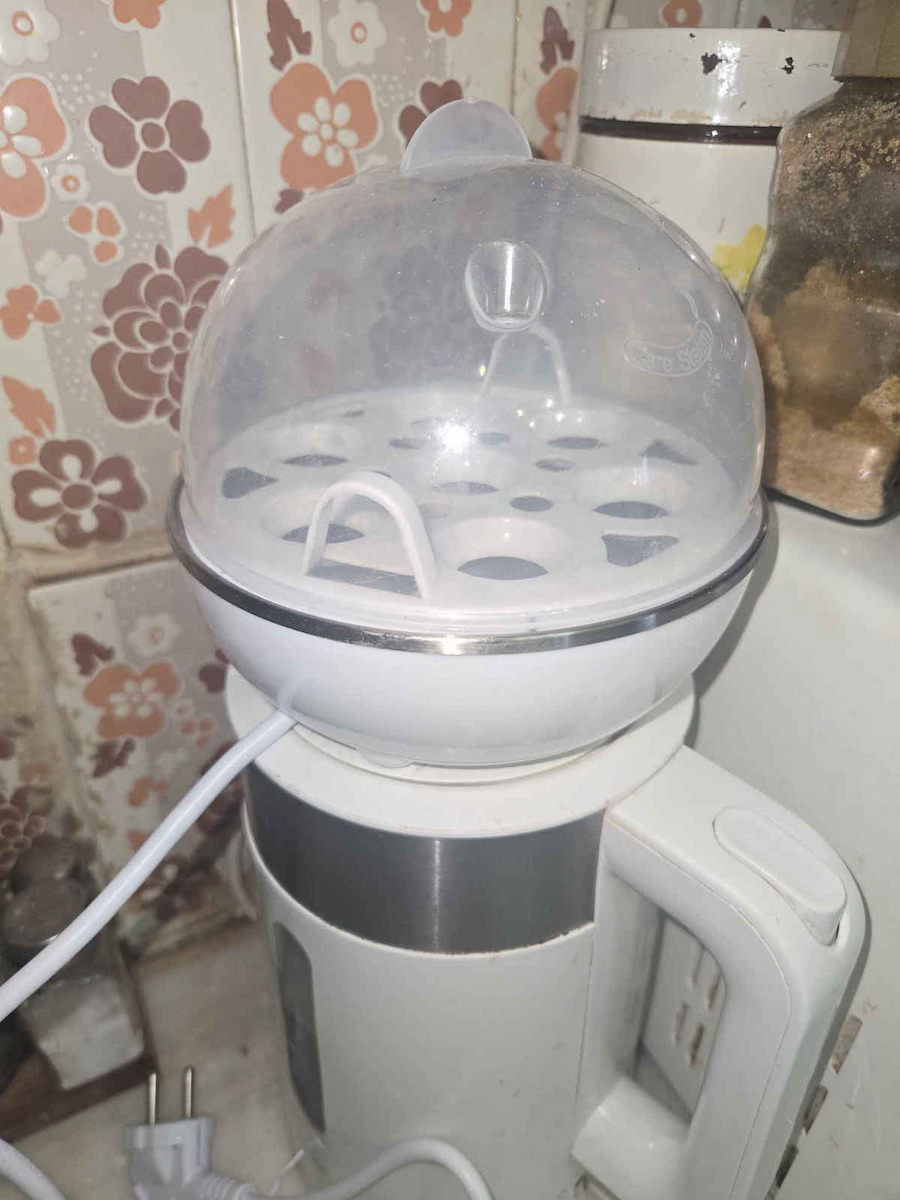 Esperanza Яйцеварка 7 Места 350W Бял