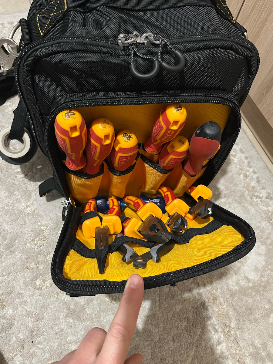DEWALT Waterproof Black Shoulder Bag