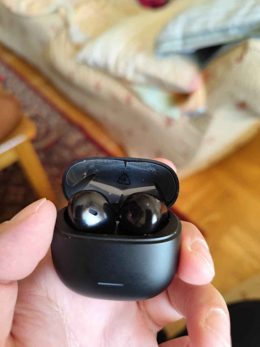 Xiaomi Redmi Buds 8 Active Bluetooth Handsfree Ακουστικά με Αντοχή στον Ιδρώτα και Θήκη Φόρτισης Μαύρα