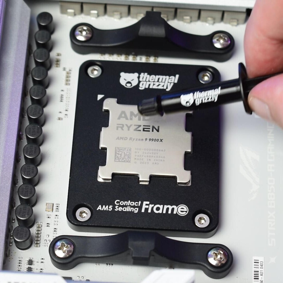 AMD Ryzen 9 9900X 4.4GHz Επεξεργαστής 12 Πυρήνων για Socket AM5 σε Κουτί