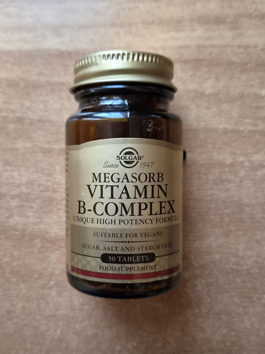 Solgar B-Complex "50" Vitamin für Energie, Stärkung des Immunsystems & das Nervensystem 50mg 50 veg. Kappen