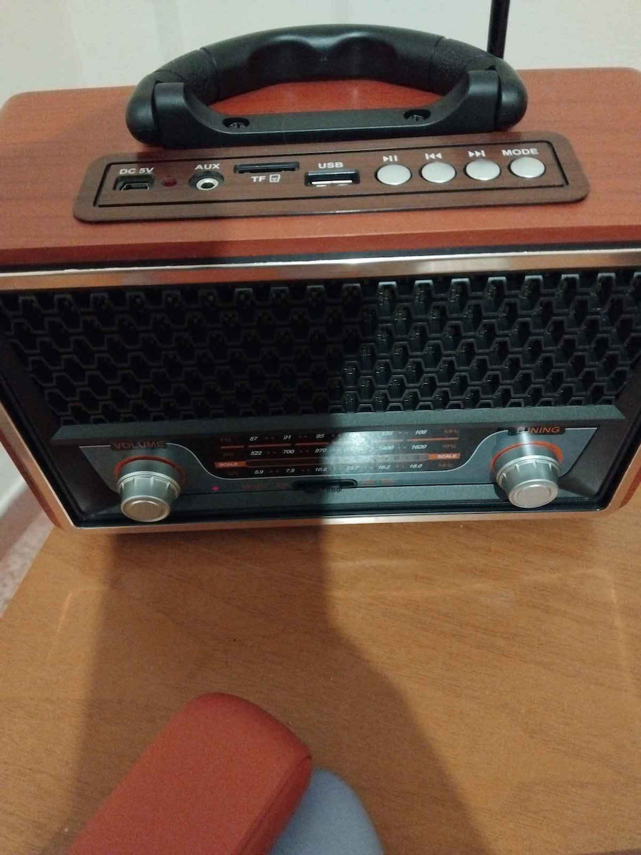 MK-197 Retro Επιτραπέζιο Ραδιόφωνο Επαναφορτιζόμενο με Bluetooth και USB Καφέ