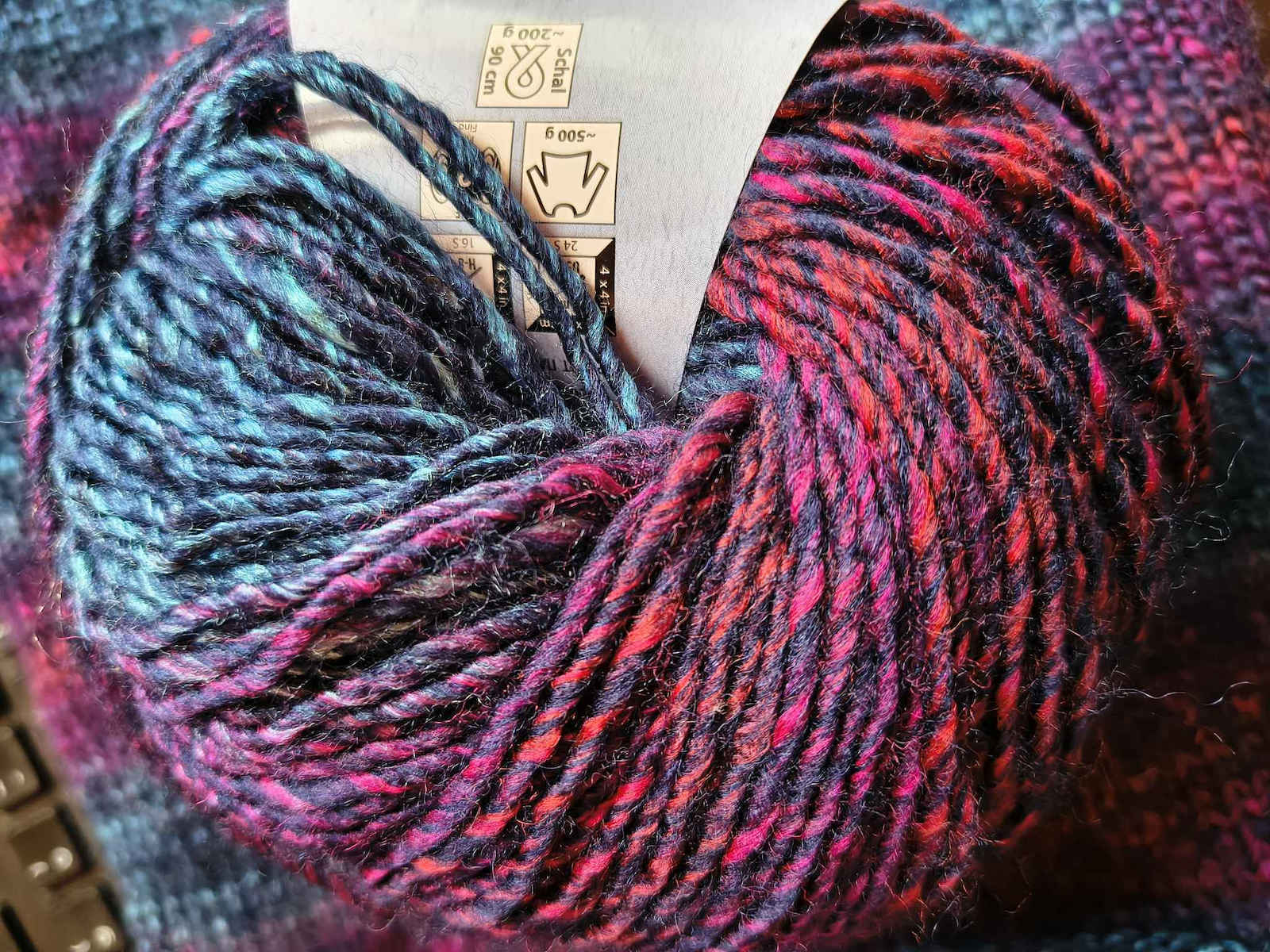 YarnArt Dolce Chunky Μικροπολυεστέρας 120m 100gr