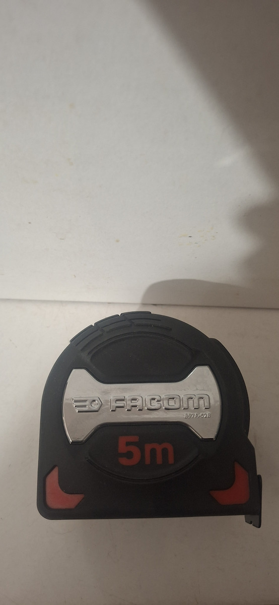 Facom Tape Measure with Auto-Rewind 28mm x 5m